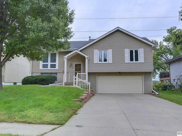 2602 N 113th St, Omaha, NE 68164