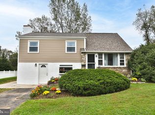 602 Bradford Rd, Oreland, PA 19075