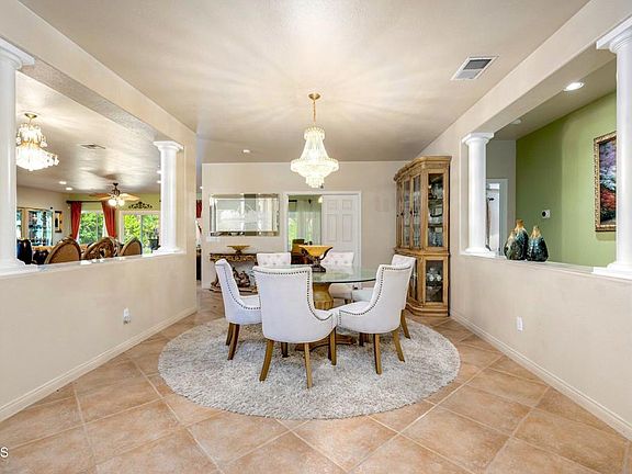 3rd image of 850 Ventana Rdg