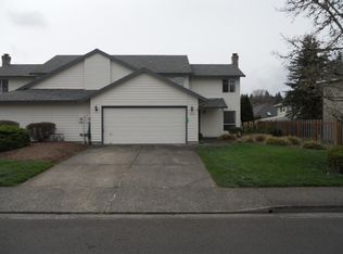 1833 NE Jamie Dr, Hillsboro, OR