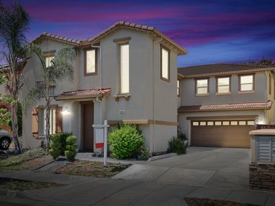 399 Shadowberry Pl, Lathrop, CA, 95330