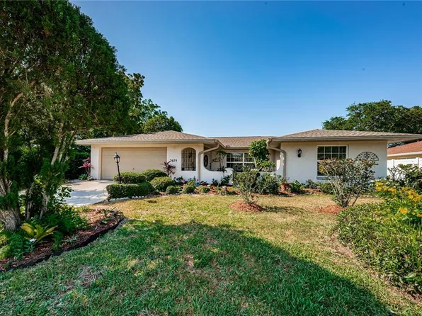3029 Oak Cove Dr, Clearwater, FL 33759