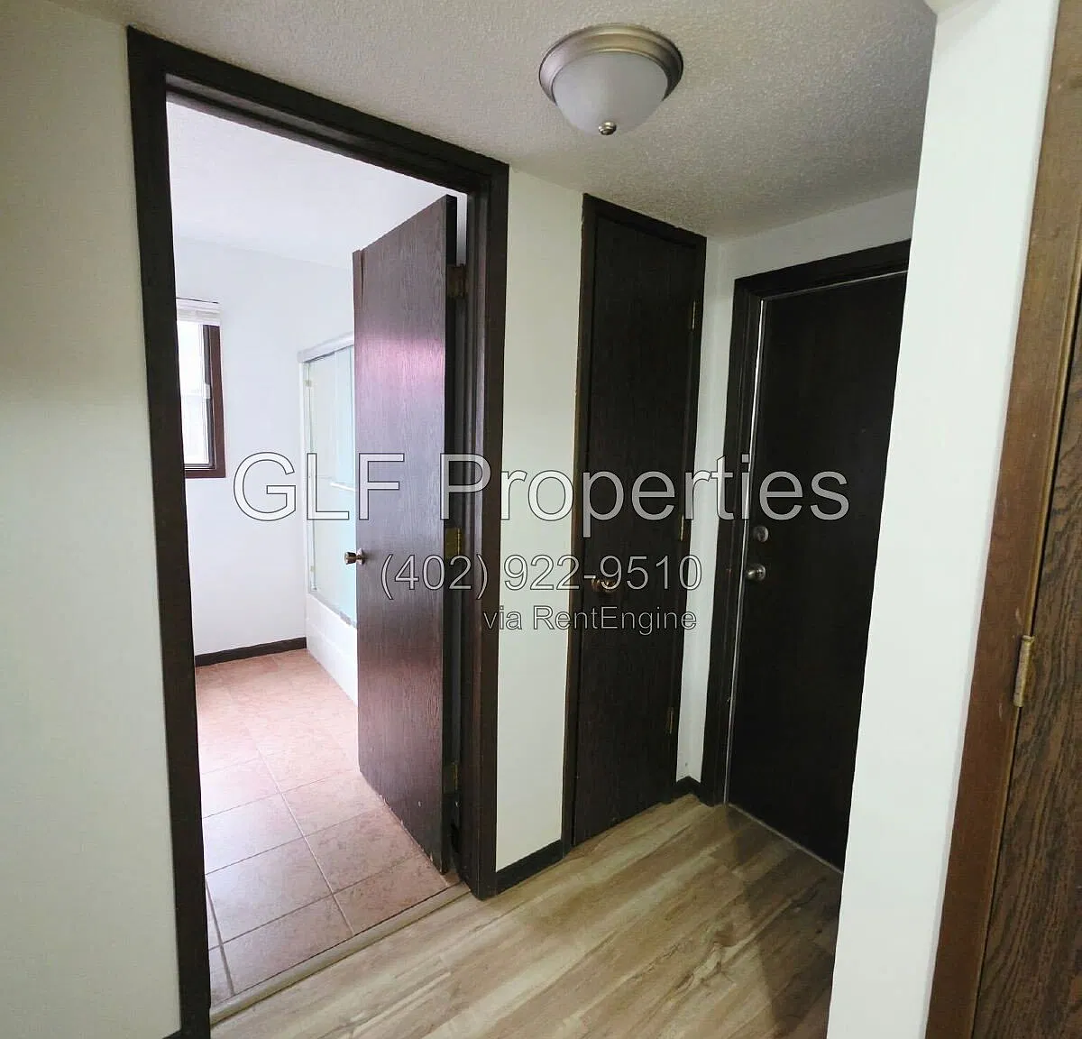 2 bed, 1.0 bath, 1000 sqft, $1,100 — Photo 4
