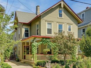 73 Wallace St, Red Bank, NJ 07701