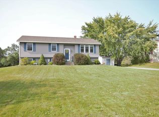 9 Lindsey Way, Hampden, ME 04444