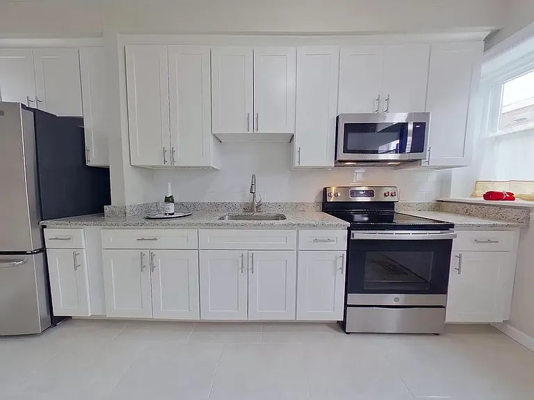 135 S 56th St #2 — Photo 8