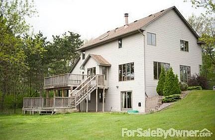 House Walk Out
						:
						Huge double level deck, with composite flooring. Walk-out lower level.