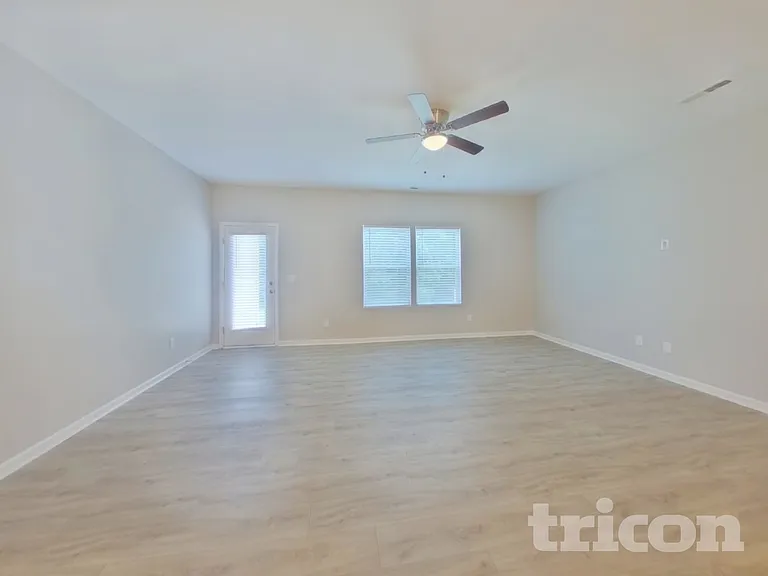 1774 Ashley Lynn Ct — Photo 4