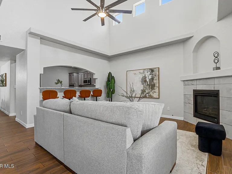 3121 Tierra Paola Ln — Photo 20