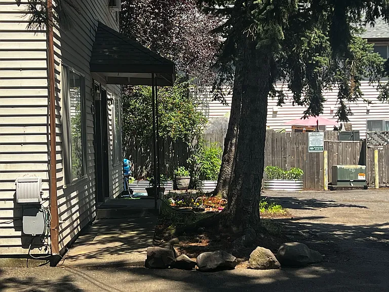 8747 SE Flavel St #8747 — Photo 9