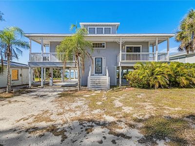 780 S McCall Rd, Englewood, FL, 34223