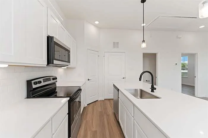4710 Mallow St #B — Photo 5