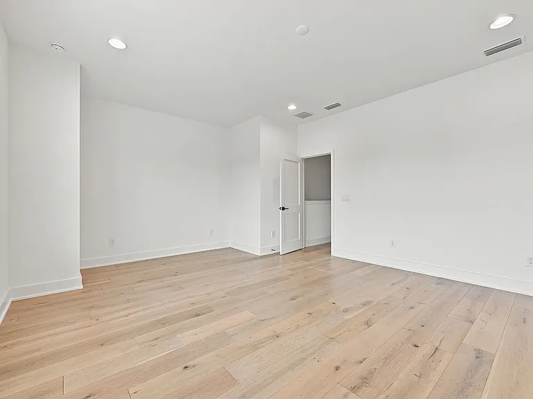 4324 W Gray St #3 — Photo 24