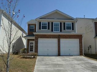 1910 Roble Dr, College Park, GA 30349