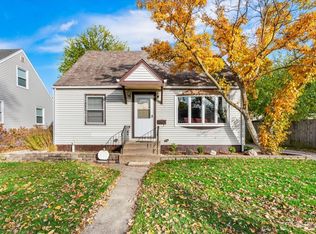 1035 S Saylor Ave, Elmhurst, IL 60126