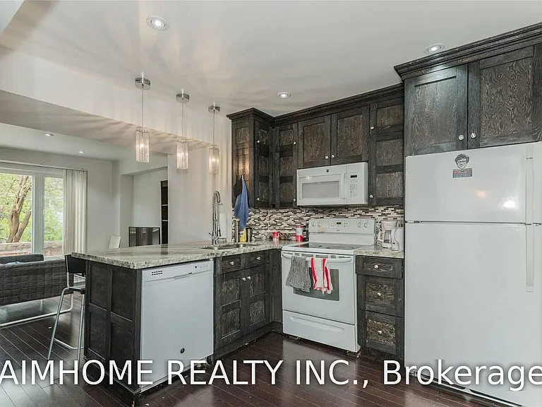 212 Milan St #MAIN — Photo 9