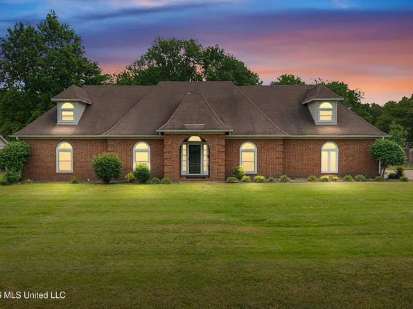 7254 Flower Creek Dr, Southaven, MS 38671