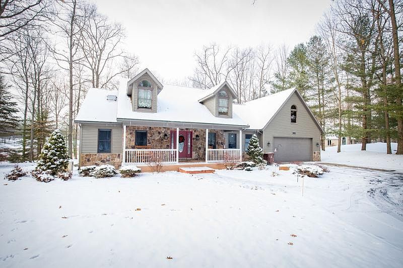 1st image of 9211 Candlestone Dr