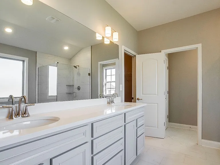 206 Belden Trl — Photo 32