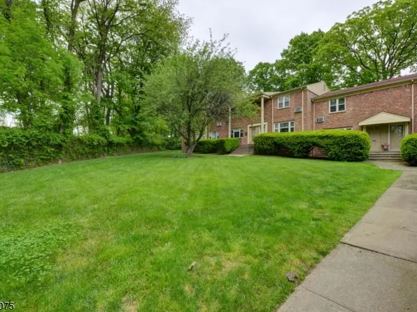 300 Wilson Road #18, Springfield Twp., NJ 07081