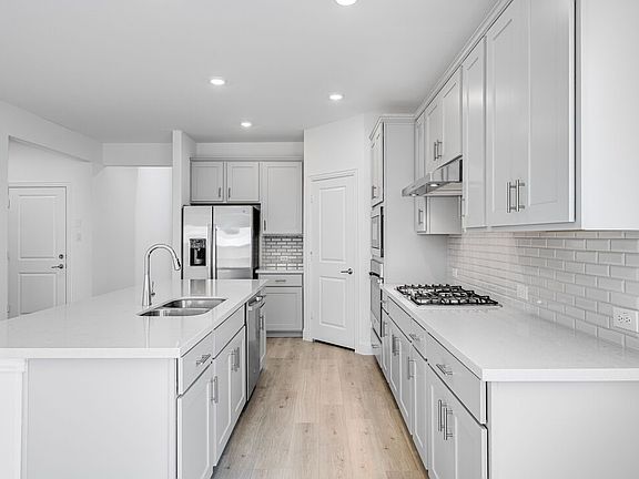 7th image of this home