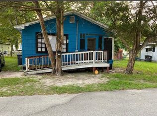 208 Phillips St, La Grange, NC 28551