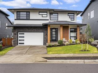 23897 SW Heron Lakes Dr, Sherwood, OR 97140