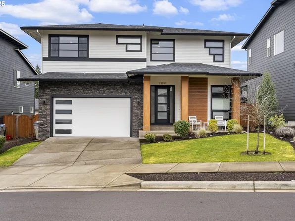 23897 SW Heron Lakes Dr, Sherwood, OR 97140