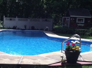 189 Rowley Bridge Rd, Topsfield, MA 01983