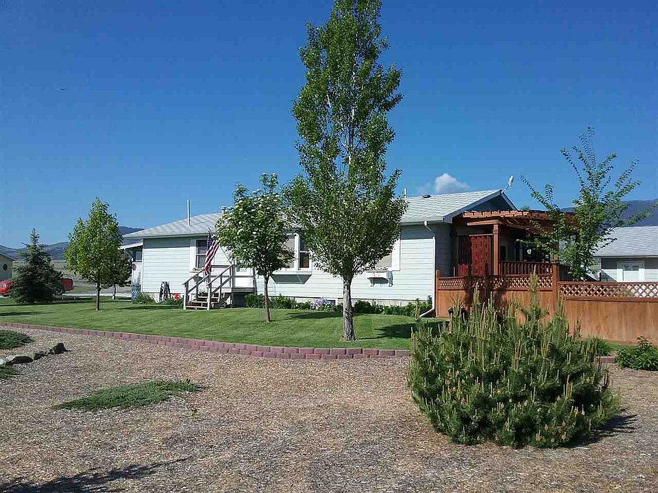 1st image of 102 Prickley Pear Dr