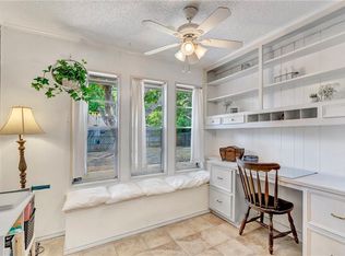 1706 Woodridge Cir, Arlington, TX 76013