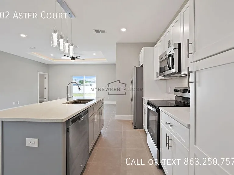302 Aster Ct — Photo 14