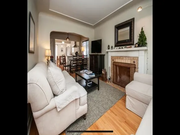 4838 Dunbar St, Vancouver, BC V6S 2H3