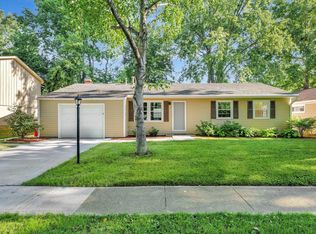 2316 Barberry Dr, Champaign, IL