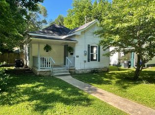 928 E High St, Springfield, MO 65803