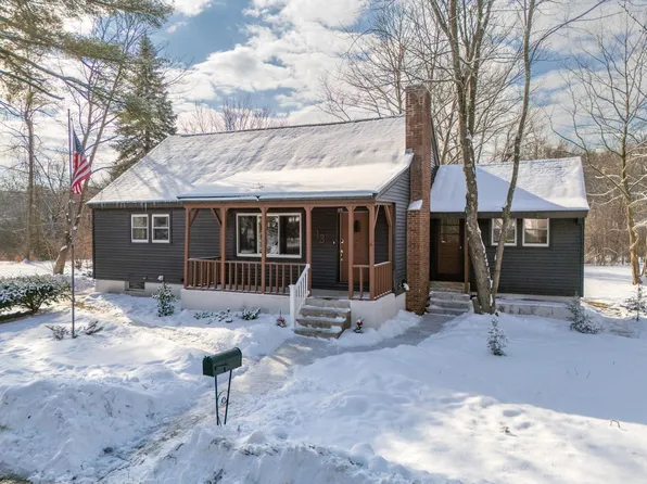 13 Niquette Drive, Nashua, NH 03062
