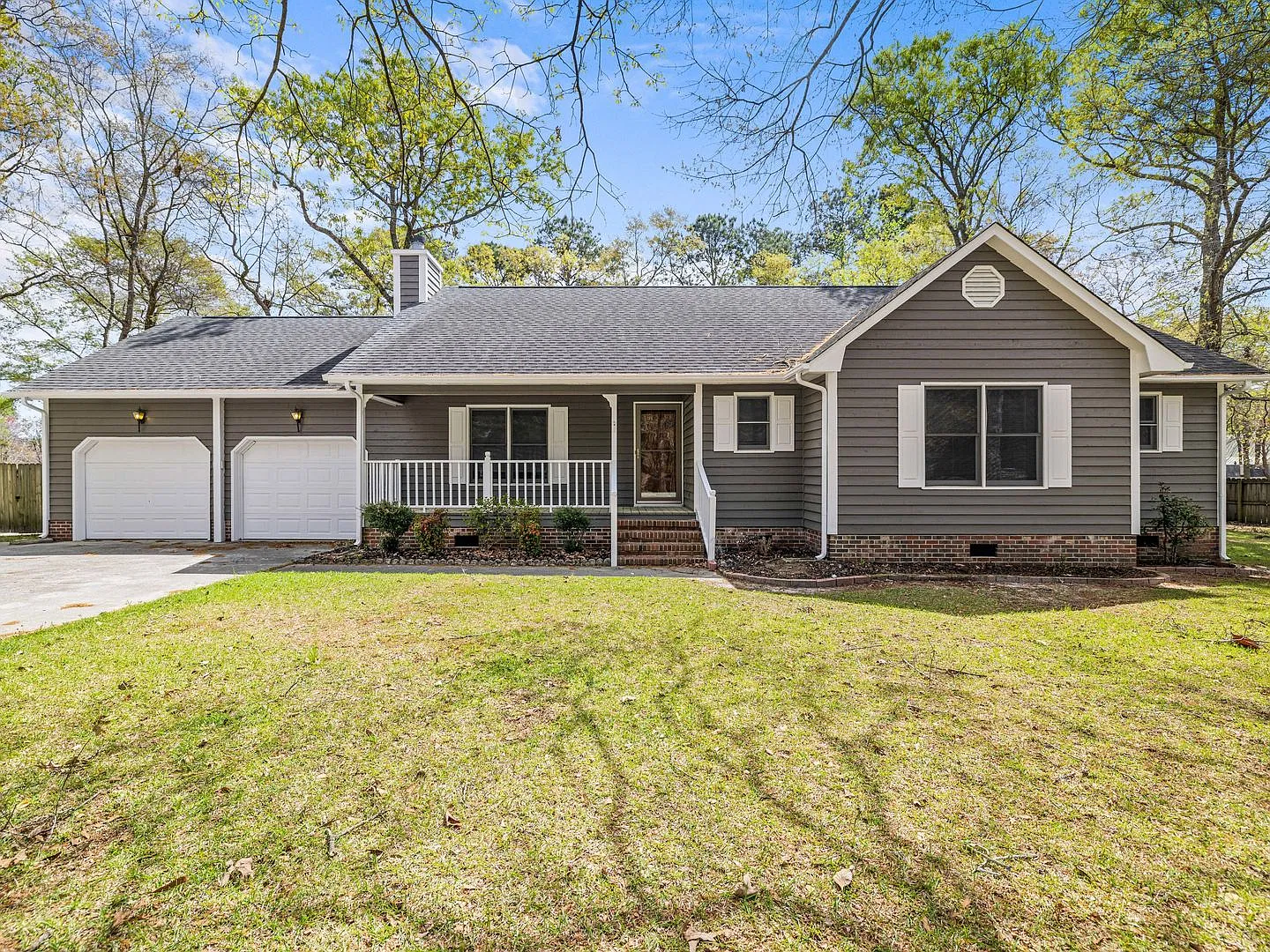 Willow Springs Home — Photo 1