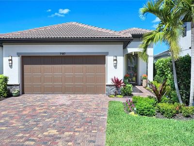 7187 Wilton DR, Naples, FL, 34109