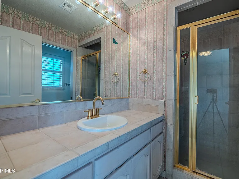 2066 Paseo Del Prado Dr — Photo 31