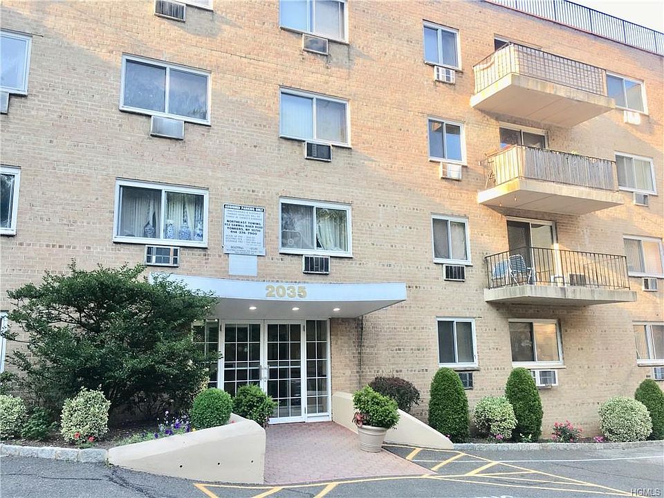 1st image of 2035 Central Park Ave APT 3L