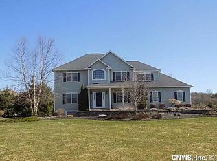 2997 Nabil St, Baldwinsville, NY 13027