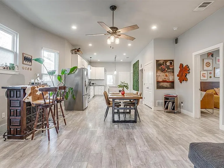 2905 S Jennings Ave — Photo 52