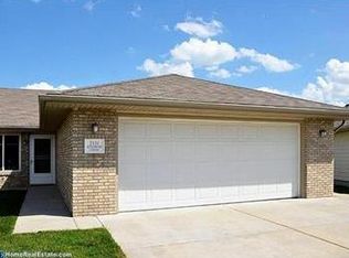 2131 Kingswood Cir, Lincoln, NE 68521