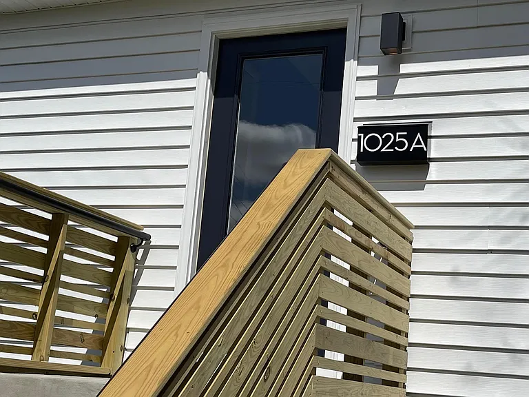 1025 Grove St #A — Photo 8