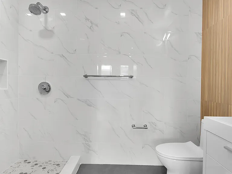 563 W 170th St #3D — Photo 10