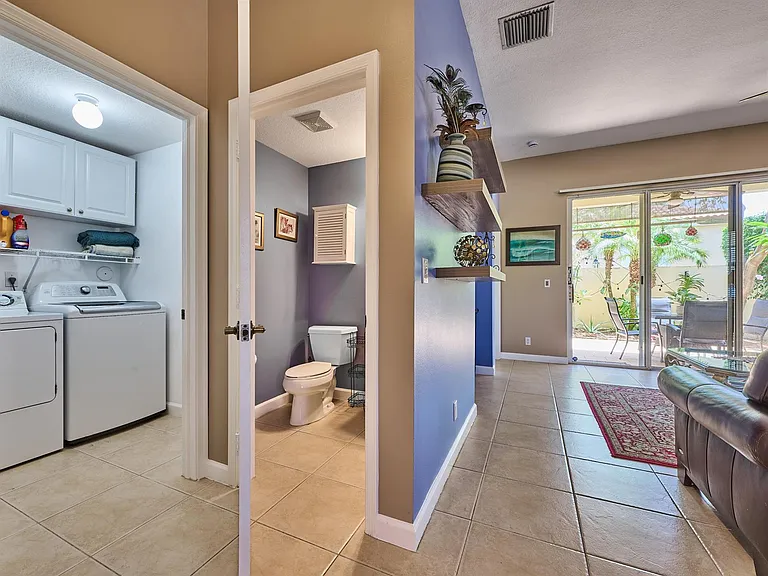 530 Commons Dr — Photo 77