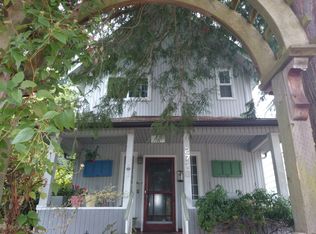 2719 47th Ave SW, Seattle, WA 98116