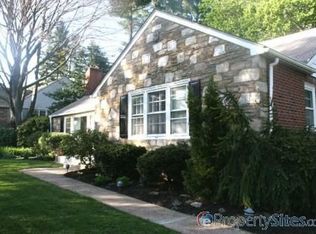 667 Lindley Rd, Glenside, PA 19038