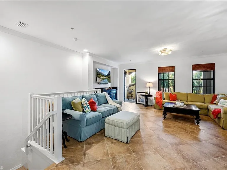8965 Malibu Ln #802 — Photo 3