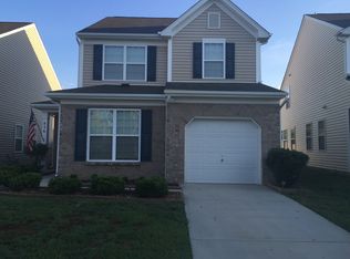 816 Old Forester Ln, Charlotte, NC 28214